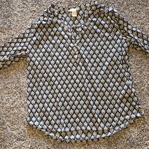 H&M Black and Gray Graphic Blouse with 3/4 Sleeves